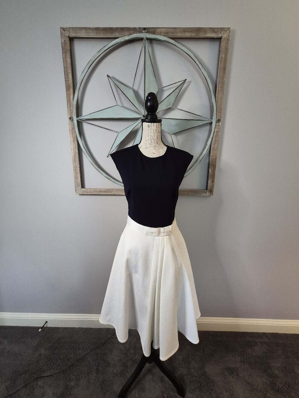 Ted Baker London Canniey Two-Tone Fit & Flare Bow Waist Dress Navy White 2/US 6 - Picture 8 of 16